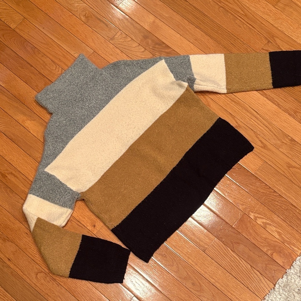 Colorblock Turtleneck Sweater